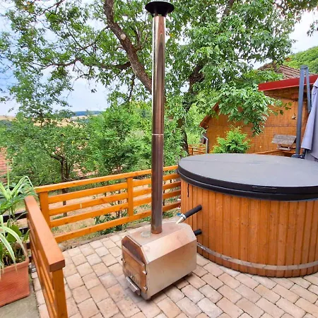 Holiday home Blazenka Na Myjavskych Kopaniciach Chvojnica (Myjava)