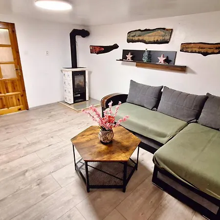 Blazenka Na Myjavskych Kopaniciach Holiday home Chvojnica (Myjava)